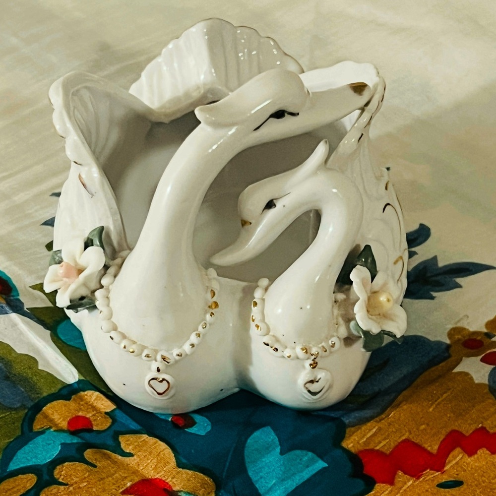 Vintage Porcelain Double Swan Planter MCM Decor Trinket Dish